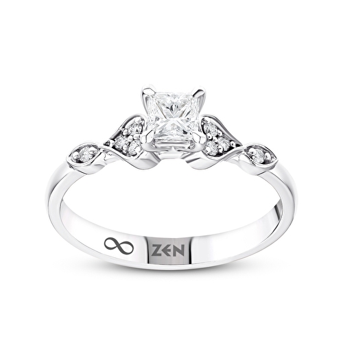 0,36 Karat Vintage Prenses Kare Tektaş Pırlanta Yüzük