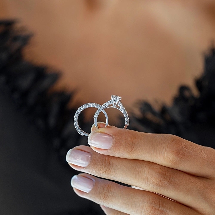 2,00 Karat Twins İkili Tektaş Pırlanta Yüzük