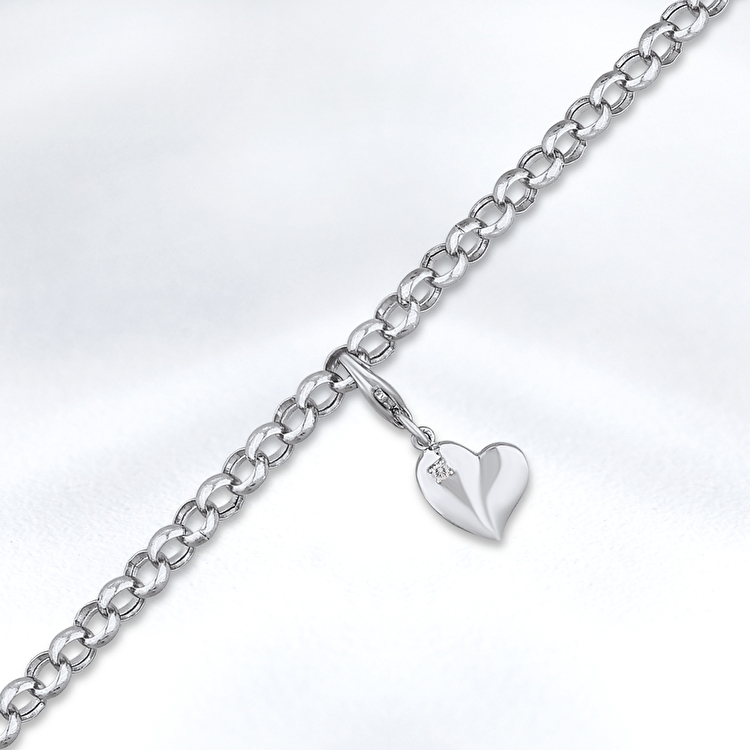 0,02 Karat Kalp Charm Pırlanta Bileklik