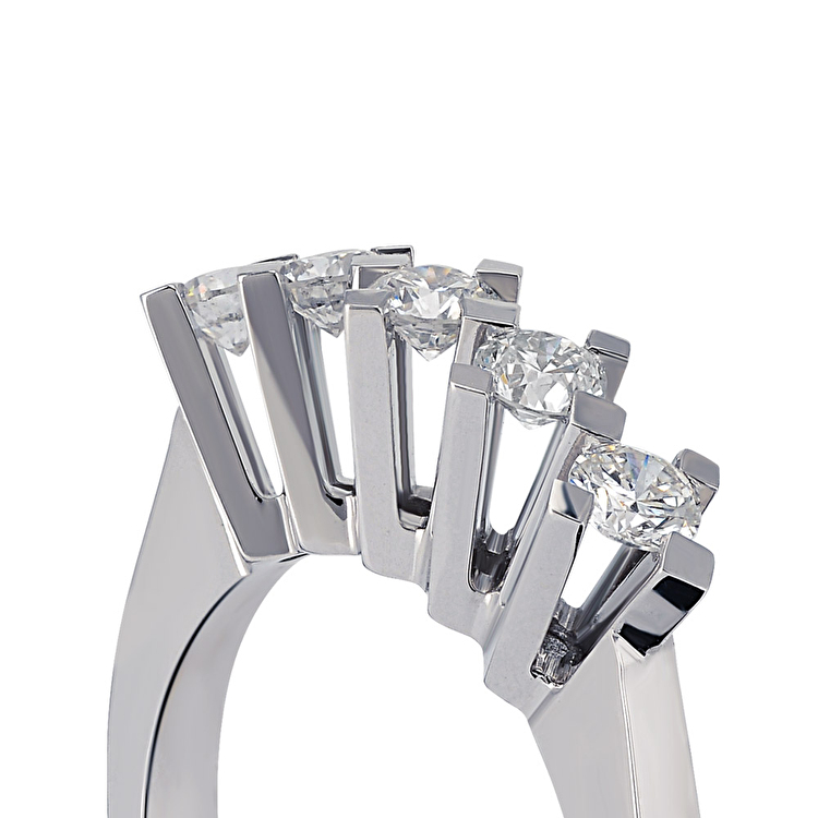 0,75 Karat Pırlanta Beştaş Yüzük