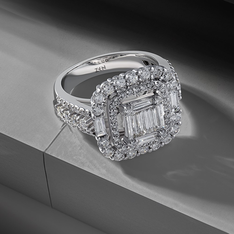 2,19 Karat Baget Pırlanta Yüzük