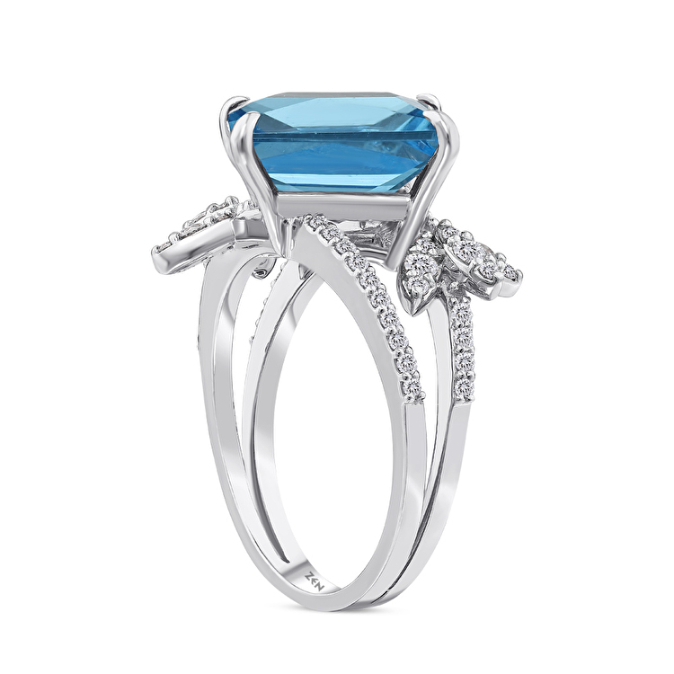5,55 Karat Pırlanta Blue Topaz Yüzük
