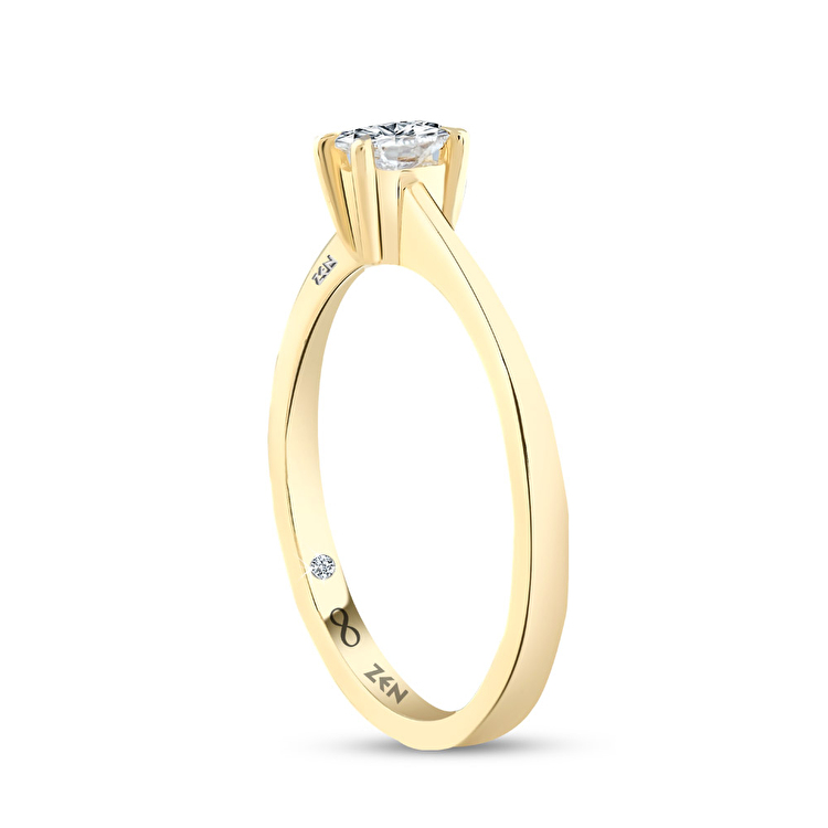 0,20 Karat Oval Tektaş Pırlanta Yüzük
