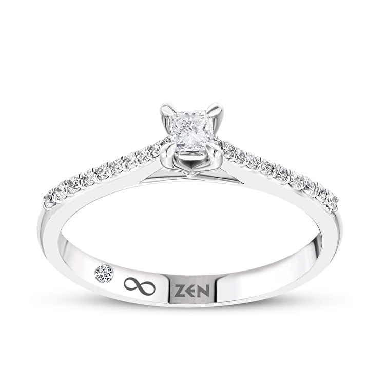 0,26 Karat Prenses Kare Tektaş Pırlanta Yüzük