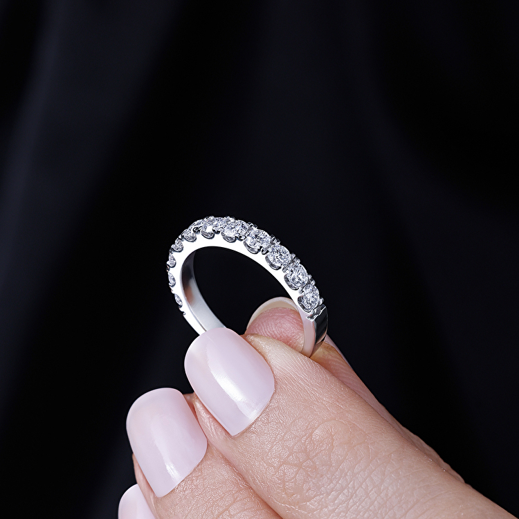 1,00 Karat Yarımtur Pırlanta Yüzük