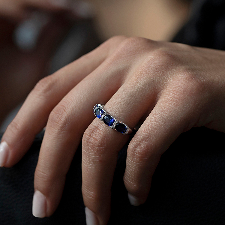 2,92 Karat Pırlanta Safir Yüzük