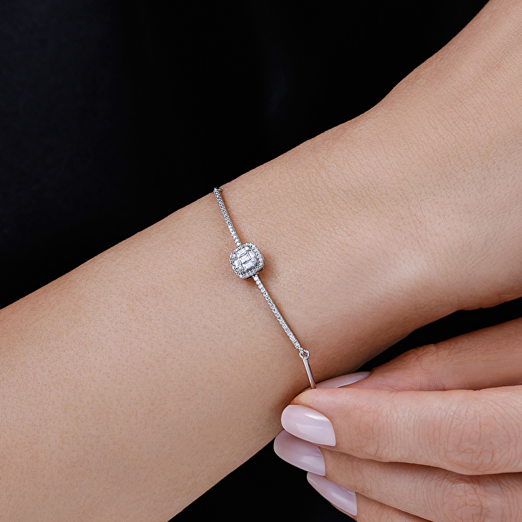 0,35 Karat Baget Pırlanta Bileklik