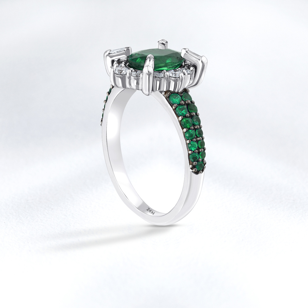 1,78 Karat Pırlanta Zümrüt Yüzük