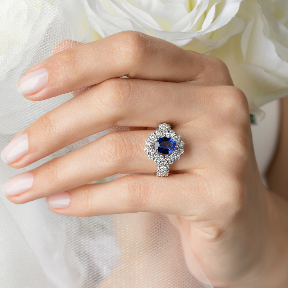 3,28 Karat Pırlanta Safir Yüzük